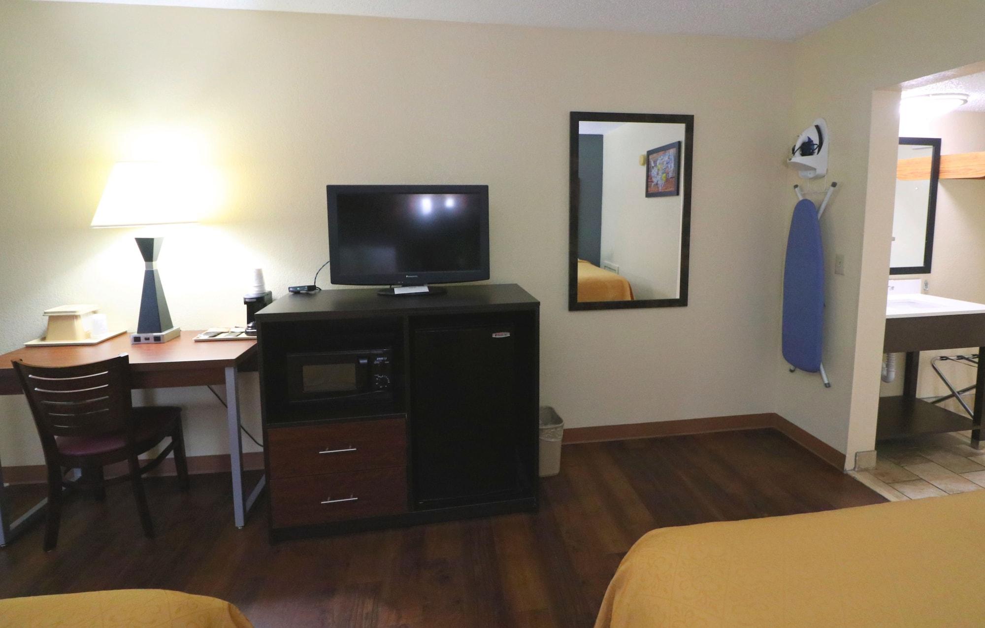 Econo Lodge Inn & Suites Gatlinburg At The Convention Center Exterior foto